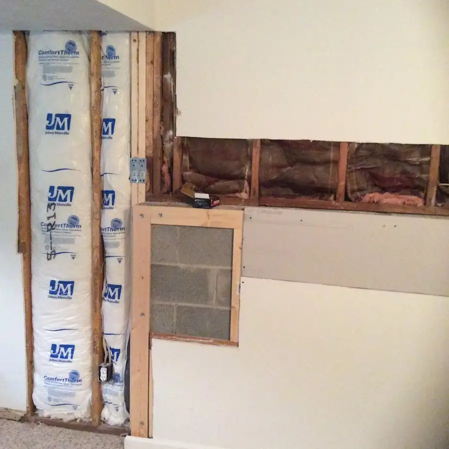 Wall insulation replacement during Structural Drying in Roxborough Park